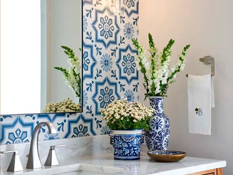 Elios Navy 06 cement tile bathroom